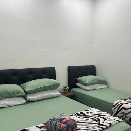 Padang Besar Syaripah Homestay Esterno foto